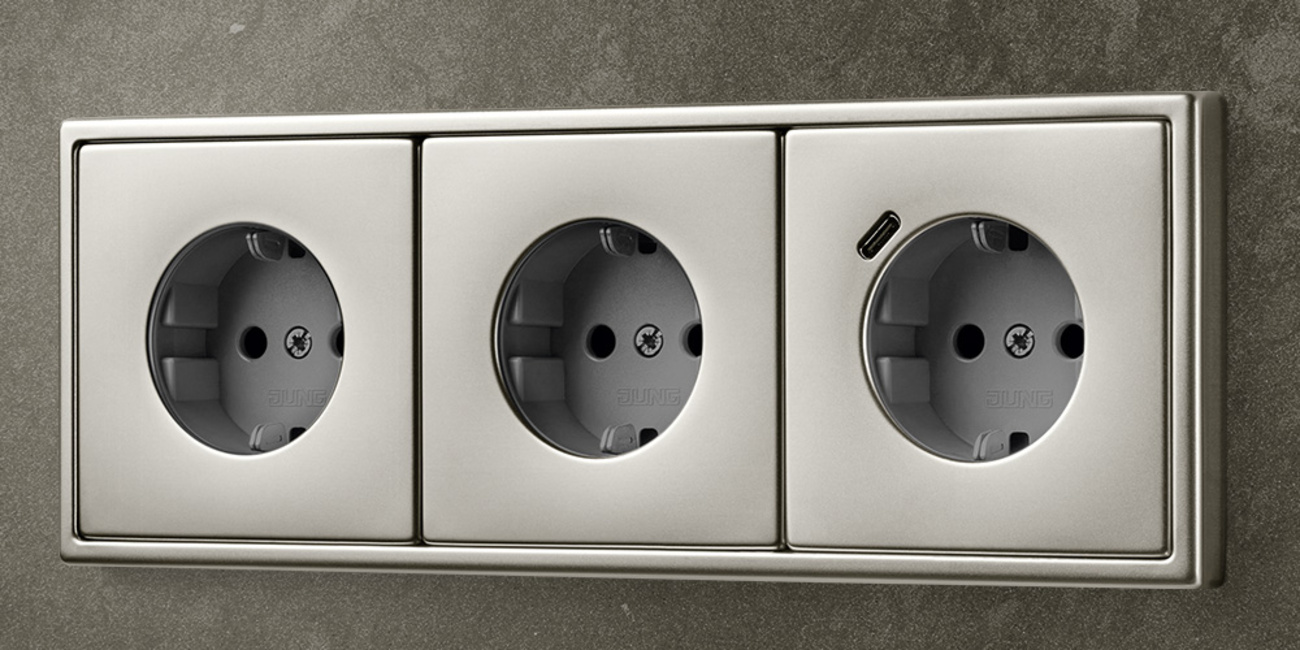 SCHUKO® Steckdosen mit USB bei Elektrotechnik Thomas Bender in Heideck