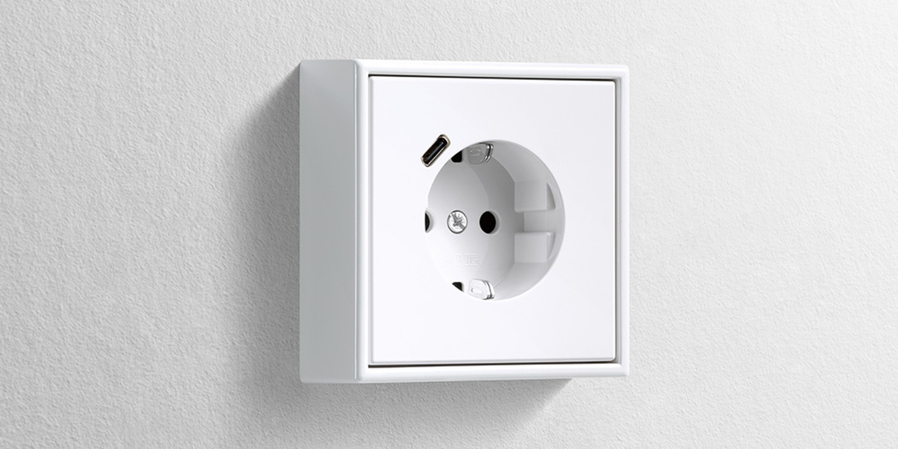 Erweiterter Anschlussraum für die Nachrüstung bei Elektrotechnik Thomas Bender in Heideck